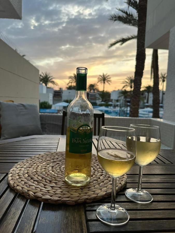 Pool View Apartment Primavera Arona  Bagian luar foto