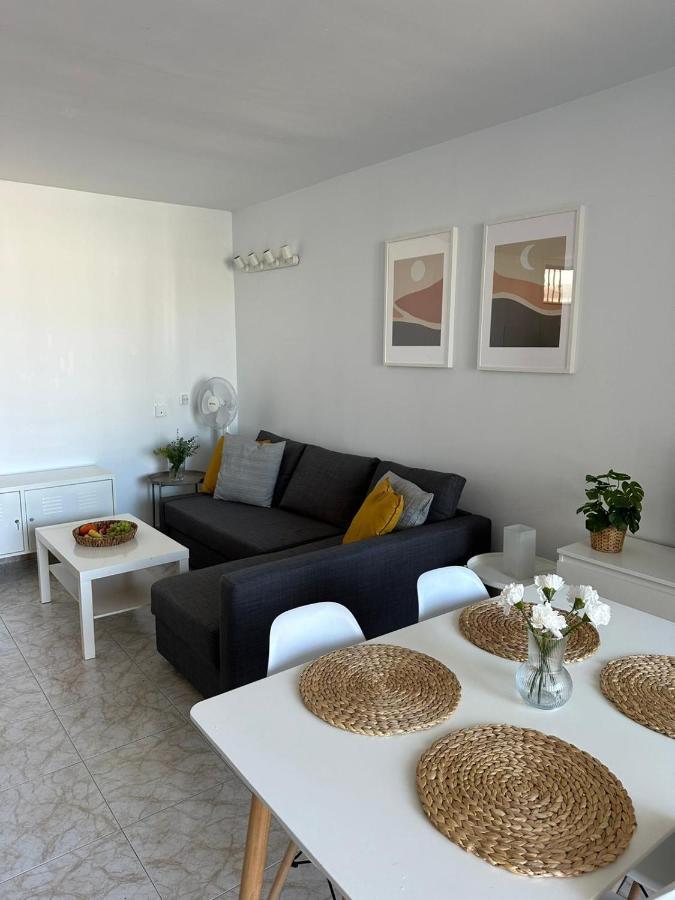 Pool View Apartment Primavera Arona  Bagian luar foto